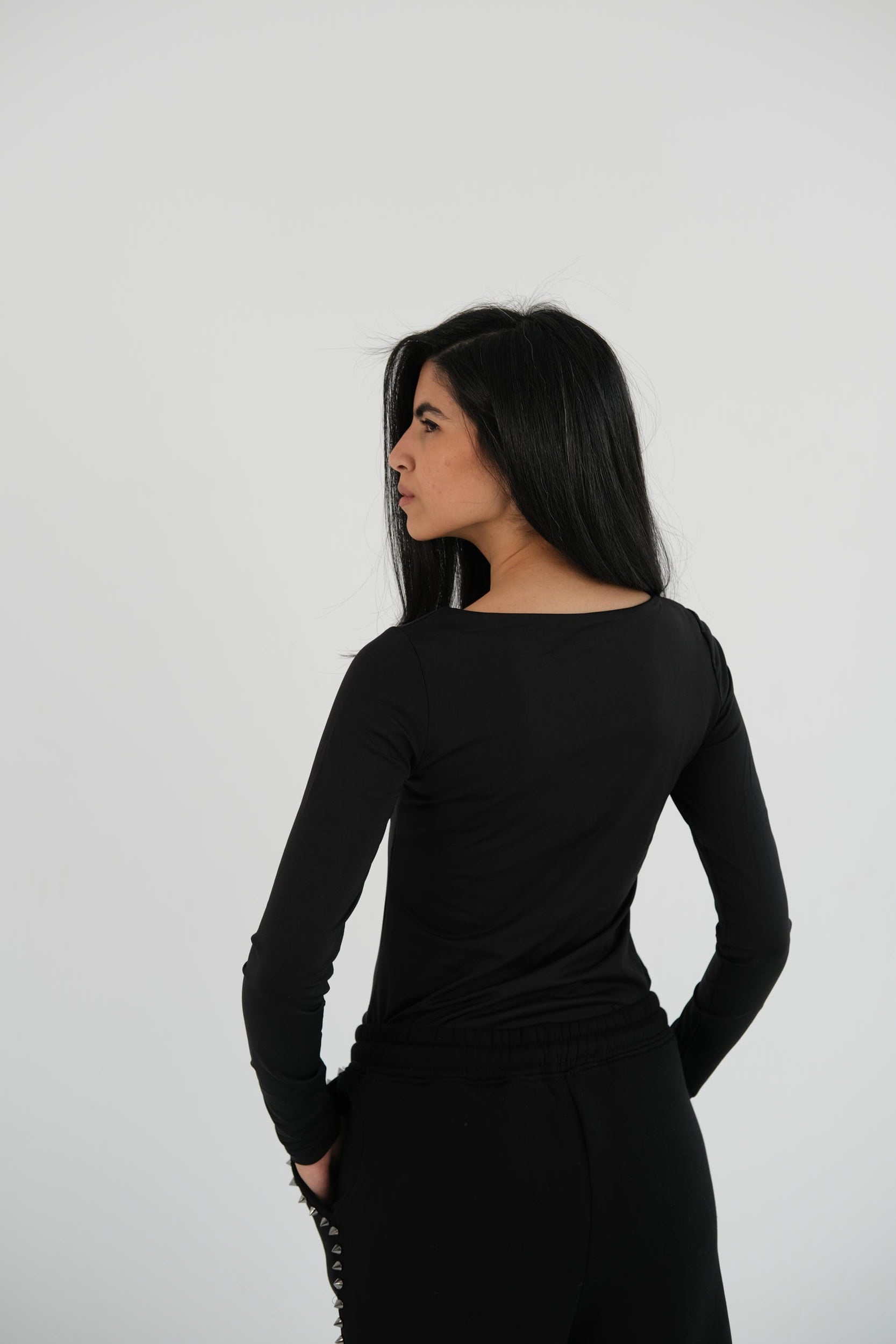 Crew neck with long sleeves